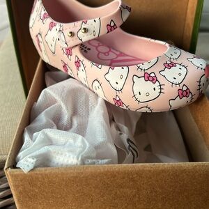 Mini Melissa Hello Kitty Sandals